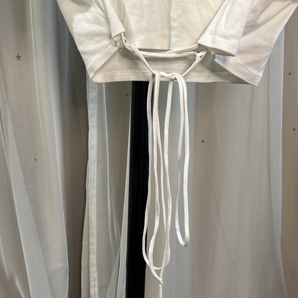 HM Crop Top with Waist Tie - Picture 2 of 3